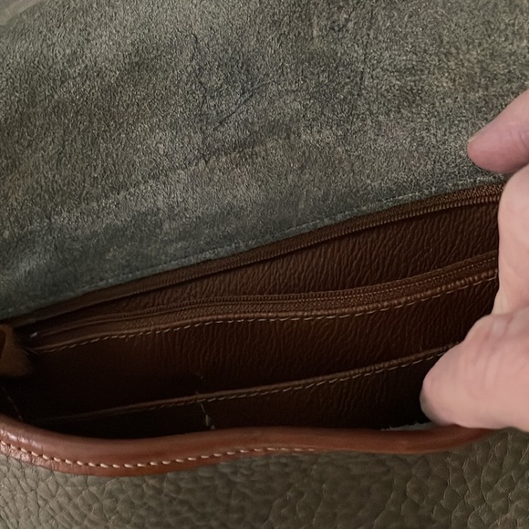 VINTAGE DOONEY AND BOURKE SHOULDER BAG - Picture 5 of 10